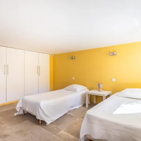 Notre-dame - Luxe Sur La Colline -