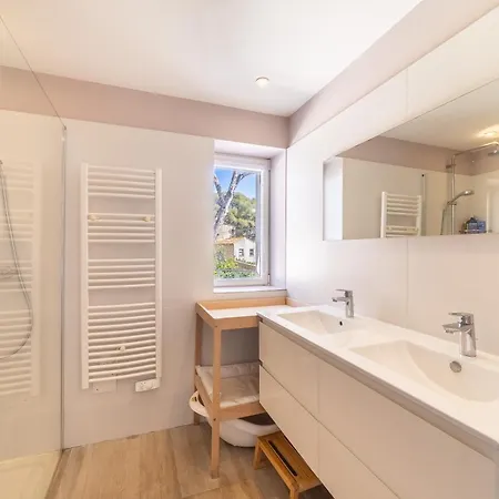 Notre-dame - Luxe Sur La Colline - Feriehus