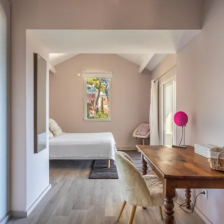 Notre-dame - Luxe Sur La Colline - * Sanary-sur-Mer