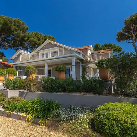 Notre-dame - Luxe Sur La Colline - * Sanary-sur-Mer